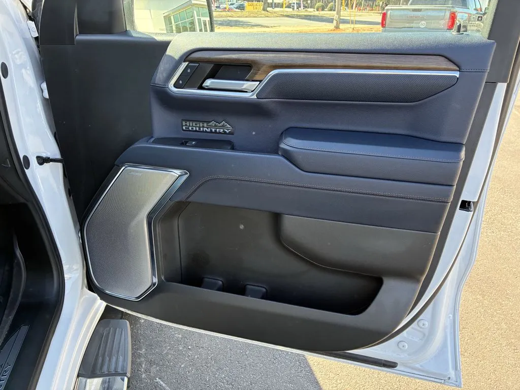 2024 Chevrolet Silverado 1500 High Country - Photo 31