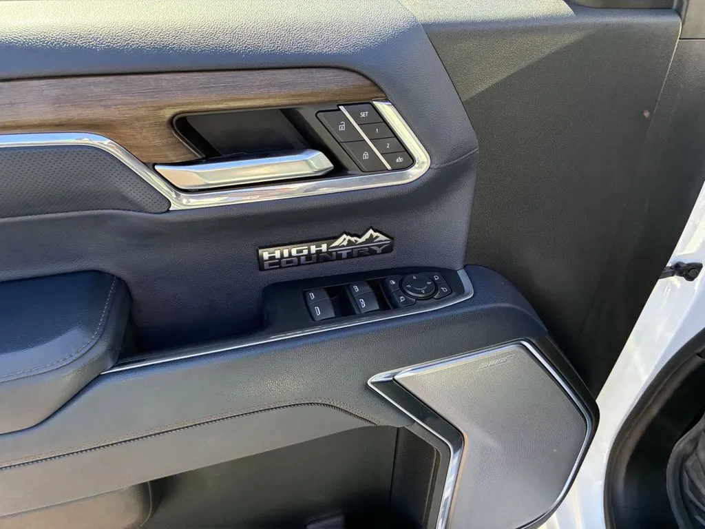 2024 Chevrolet Silverado 1500 High Country - Photo 18