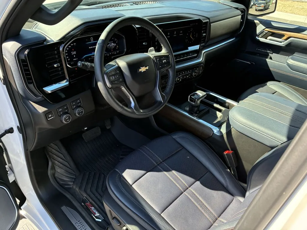 2024 Chevrolet Silverado 1500 High Country - Photo 10