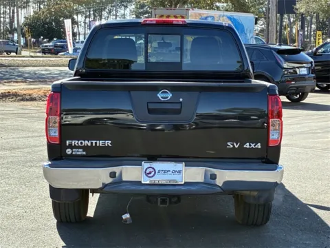 More photos of 2020 Nissan Frontier SV at Step One Cadillac GMC Fort Walton Beach, FL