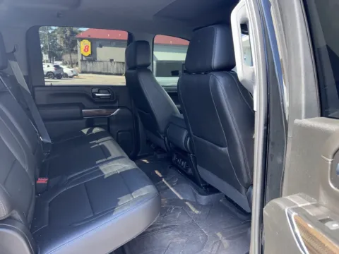 More photos of 2020 Chevrolet Silverado 2500HD LT at Step One Cadillac GMC Fort Walton Beach, FL