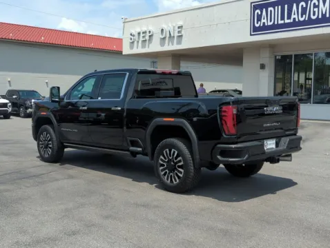 More photos of 2026 GMC Sierra 2500HD Denali Ultimate at Step One Cadillac GMC Fort Walton Beach, FL