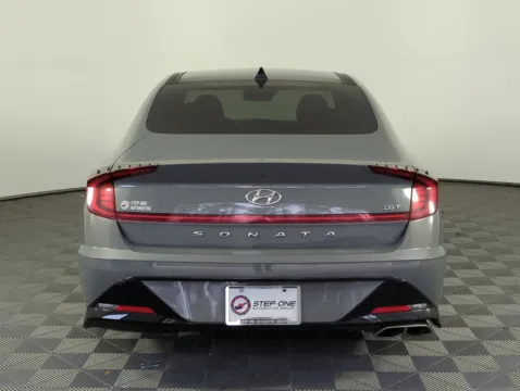 More photos of 2020 Hyundai Sonata SEL Plus at Step One Cadillac GMC Fort Walton Beach, FL