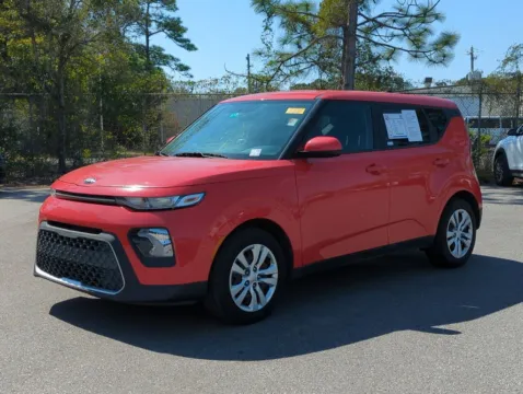 More photos of 2021 Kia Soul LX at Step One Cadillac GMC Fort Walton Beach, FL