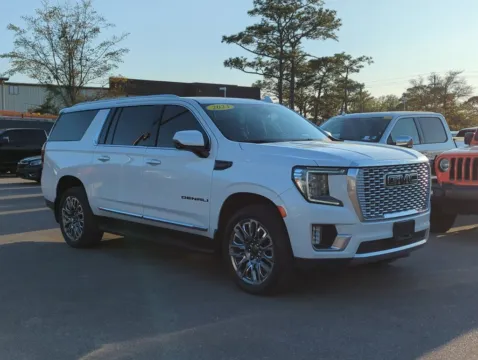 White 2023 GMC Yukon XL Denali for sale in Fort Walton Beach, FL