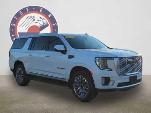 White 2023 GMC Yukon XL Denali for sale in Fort Walton Beach, FL