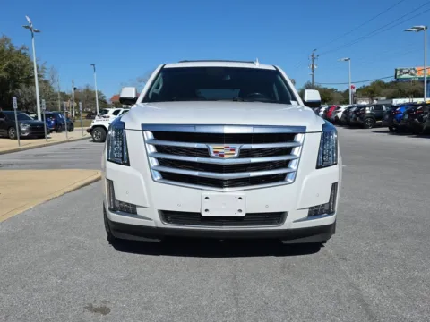 More photos of 2019 Cadillac Escalade Luxury at Step One Cadillac GMC Fort Walton Beach, FL