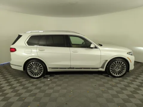 Another view of 2022 BMW X7 xDrive40i for sale in Fort Walton Beach, FL at Step One Cadillac GMC Fort Walton Beach