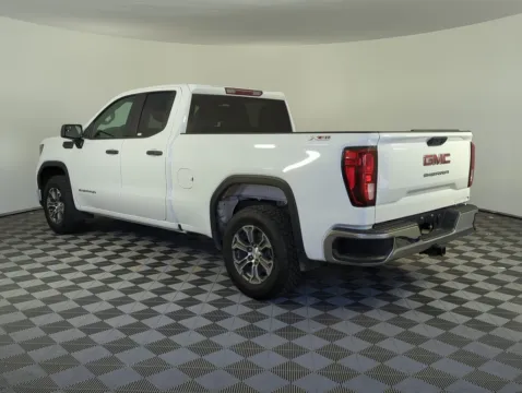 More photos of 2023 GMC Sierra 1500 Pro at Step One Cadillac GMC Fort Walton Beach, FL