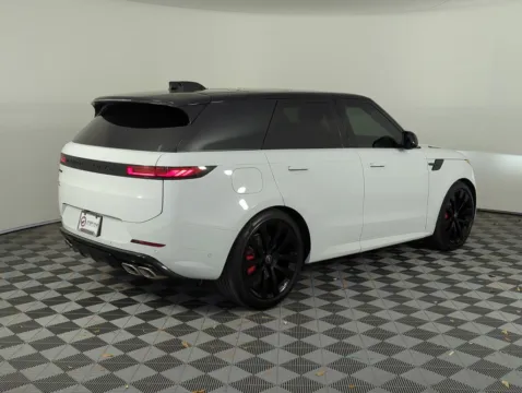 More photos of 2025 Land Rover Range Rover Sport Dynamic SE at Step One Cadillac GMC Fort Walton Beach, FL
