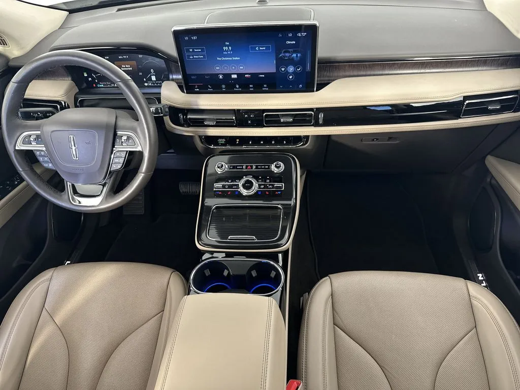 2022 Lincoln Nautilus Reserve - Photo 17