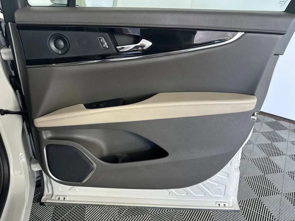 2022 Lincoln Nautilus Reserve - Photo 36