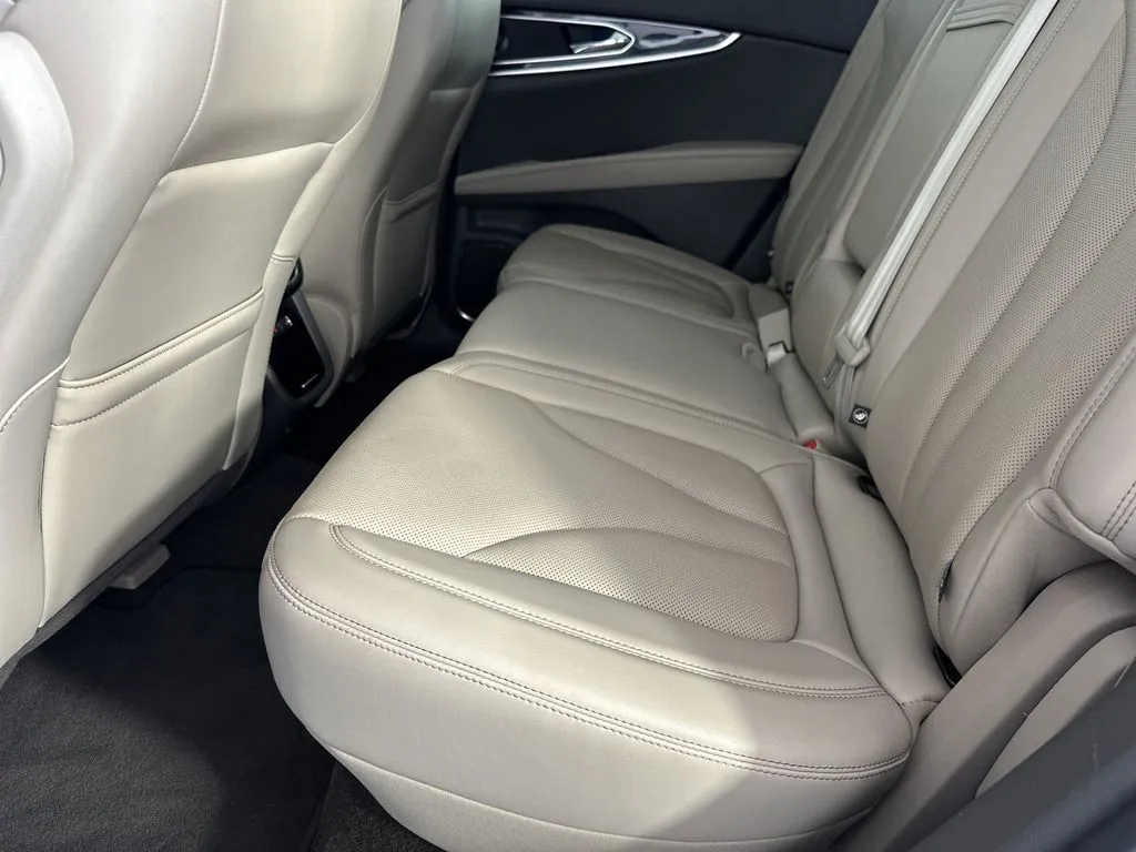 2022 Lincoln Nautilus Reserve - Photo 30