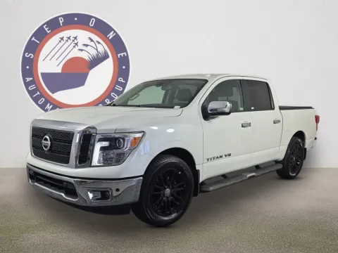 White 2018 Nissan Titan SL for sale in Fort Walton Beach, FL