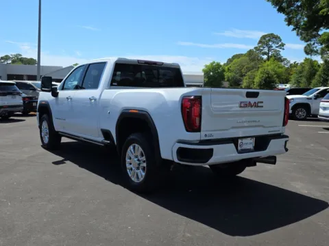More photos of 2023 GMC Sierra 2500HD Denali at Step One Cadillac GMC Fort Walton Beach, FL