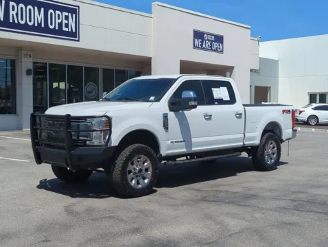 White 2018 Ford F-250SD Lariat for sale in Fort Walton Beach, FL
