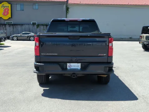 More photos of 2022 Chevrolet Silverado 1500 RST at Step One Cadillac GMC Fort Walton Beach, FL