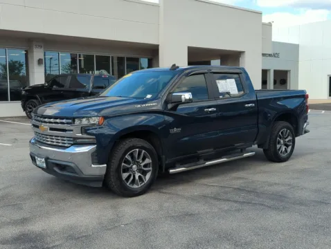 Photos of 2020 Chevrolet Silverado 1500 LT for sale in Fort Walton Beach, FL at Step One Cadillac GMC Fort Walton Beach