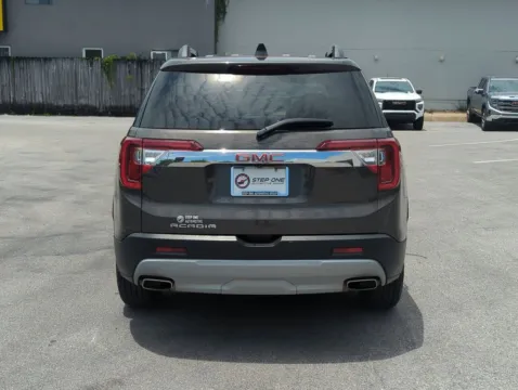 More photos of 2020 GMC Acadia SLT at Step One Cadillac GMC Fort Walton Beach, FL