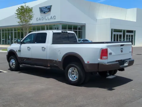 More photos of 2018 Ram 3500 Laramie Longhorn at Step One Cadillac GMC Fort Walton Beach, FL