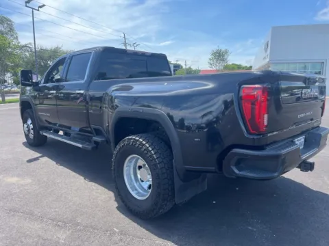 Another view of 2020 GMC Sierra 3500HD Denali for sale in Fort Walton Beach, FL at Step One Cadillac GMC Fort Walton Beach