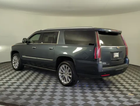More photos of 2020 Cadillac Escalade ESV Premium at Step One Cadillac GMC Fort Walton Beach, FL