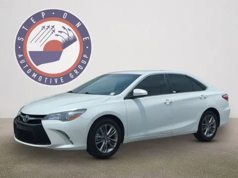 White 2016 Toyota Camry SE for sale in Fort Walton Beach, FL
