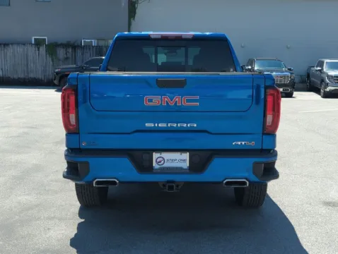 More photos of 2022 GMC Sierra 1500 AT4 at Step One Cadillac GMC Fort Walton Beach, FL
