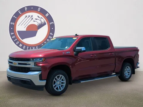 Red 2020 Chevrolet Silverado 1500 LT for sale in Fort Walton Beach, FL
