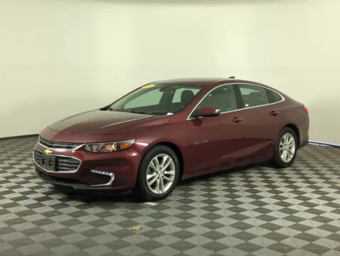 Red 2016 Chevrolet Malibu LT for sale in Fort Walton Beach, FL