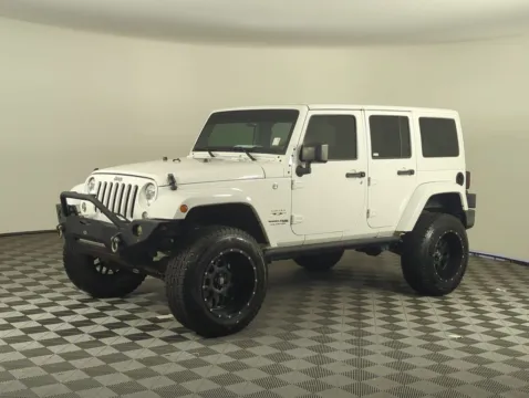 White 2018 Jeep Wrangler JK Unlimited Sahara for sale in Fort Walton Beach, FL