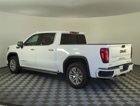 More photos of 2023 GMC Sierra 1500 Denali at Step One Cadillac GMC Fort Walton Beach, FL