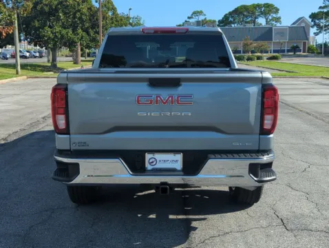 More photos of 2026 GMC Sierra 1500 SLE at Step One Cadillac GMC Fort Walton Beach, FL