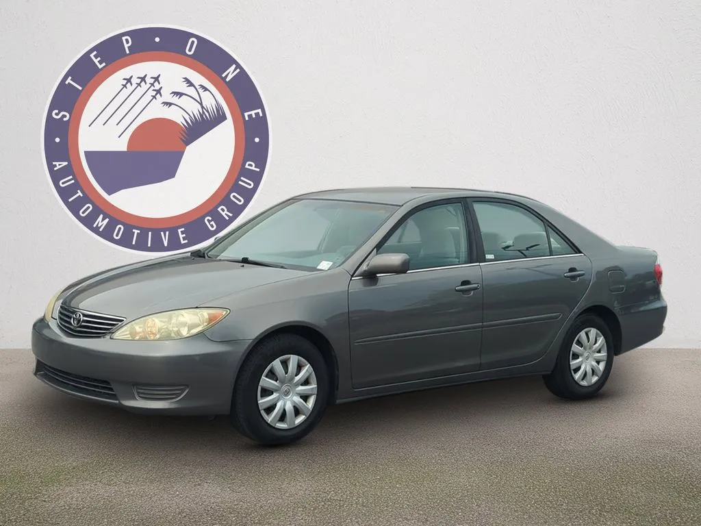 2006 Toyota Camry LE for sale in Fort Walton Beach, FL