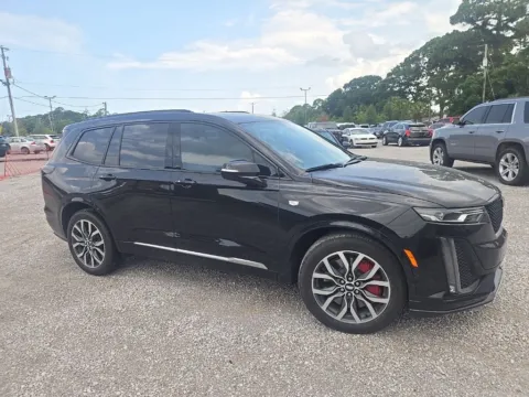 More photos of 2024 Cadillac XT6 Sport at Step One Cadillac GMC Fort Walton Beach, FL