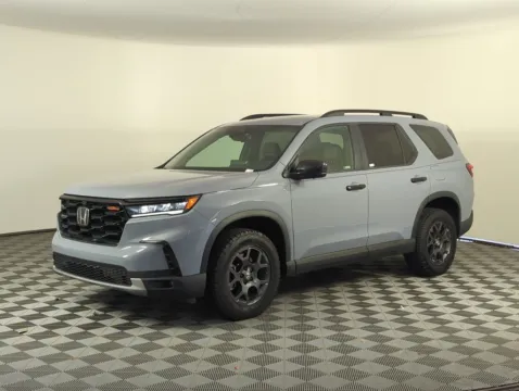 Gray 2025 Honda Pilot TrailSport for sale in Fort Walton Beach, FL