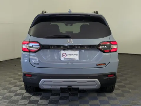 More photos of 2025 Honda Pilot TrailSport at Step One Cadillac GMC Fort Walton Beach, FL