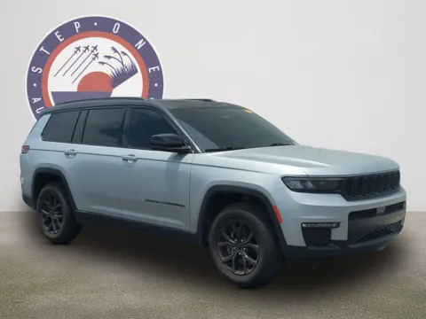 Silver 2021 Jeep Grand Cherokee L Limited for sale in Fort Walton Beach, FL