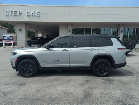 Another view of 2021 Jeep Grand Cherokee L Limited for sale in Fort Walton Beach, FL at Step One Cadillac GMC Fort Walton Beach