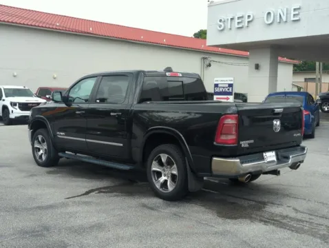 More photos of 2019 Ram 1500 Laramie at Step One Cadillac GMC Fort Walton Beach, FL