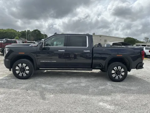 More photos of 2026 GMC Sierra 2500 HD Denali at Step One Cadillac GMC Fort Walton Beach, FL