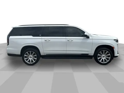 More photos of 2021 Cadillac Escalade ESV Sport Platinum at Step One Cadillac GMC Fort Walton Beach, FL
