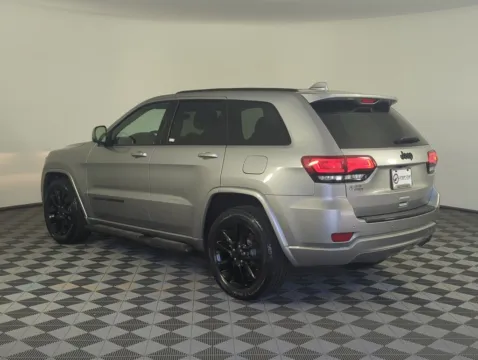 More photos of 2018 Jeep Grand Cherokee Altitude at Step One Cadillac GMC Fort Walton Beach, FL
