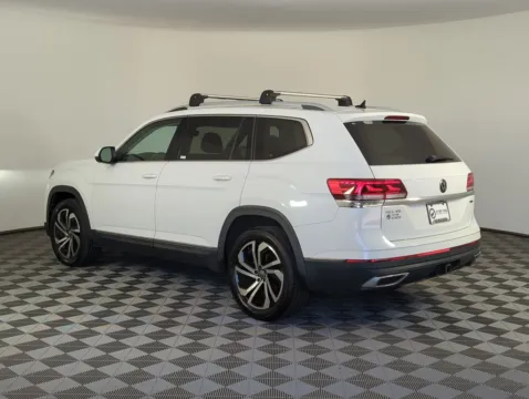 More photos of 2021 Volkswagen Atlas SEL Premium at Step One Cadillac GMC Fort Walton Beach, FL