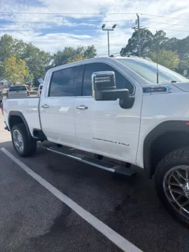 Another view of 2021 GMC Sierra 2500 HD Denali for sale in Fort Walton Beach, FL at Step One Cadillac GMC Fort Walton Beach