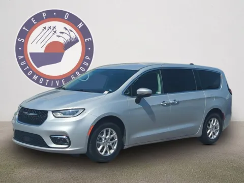 Silver 2023 Chrysler Pacifica Touring L for sale in Fort Walton Beach, FL