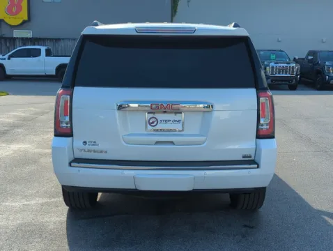 More photos of 2019 GMC Yukon Denali at Step One Cadillac GMC Fort Walton Beach, FL