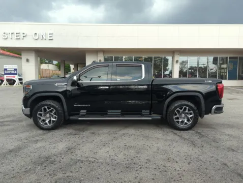 Another view of 2022 GMC Sierra 1500 SLT for sale in Fort Walton Beach, FL at Step One Cadillac GMC Fort Walton Beach