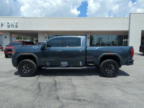 Another view of 2020 GMC Sierra 2500 HD Denali for sale in Fort Walton Beach, FL at Step One Cadillac GMC Fort Walton Beach