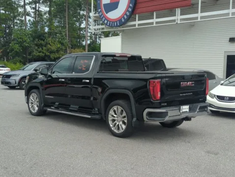 More photos of 2021 GMC Sierra 1500 SLT at Step One Cadillac GMC Fort Walton Beach, FL